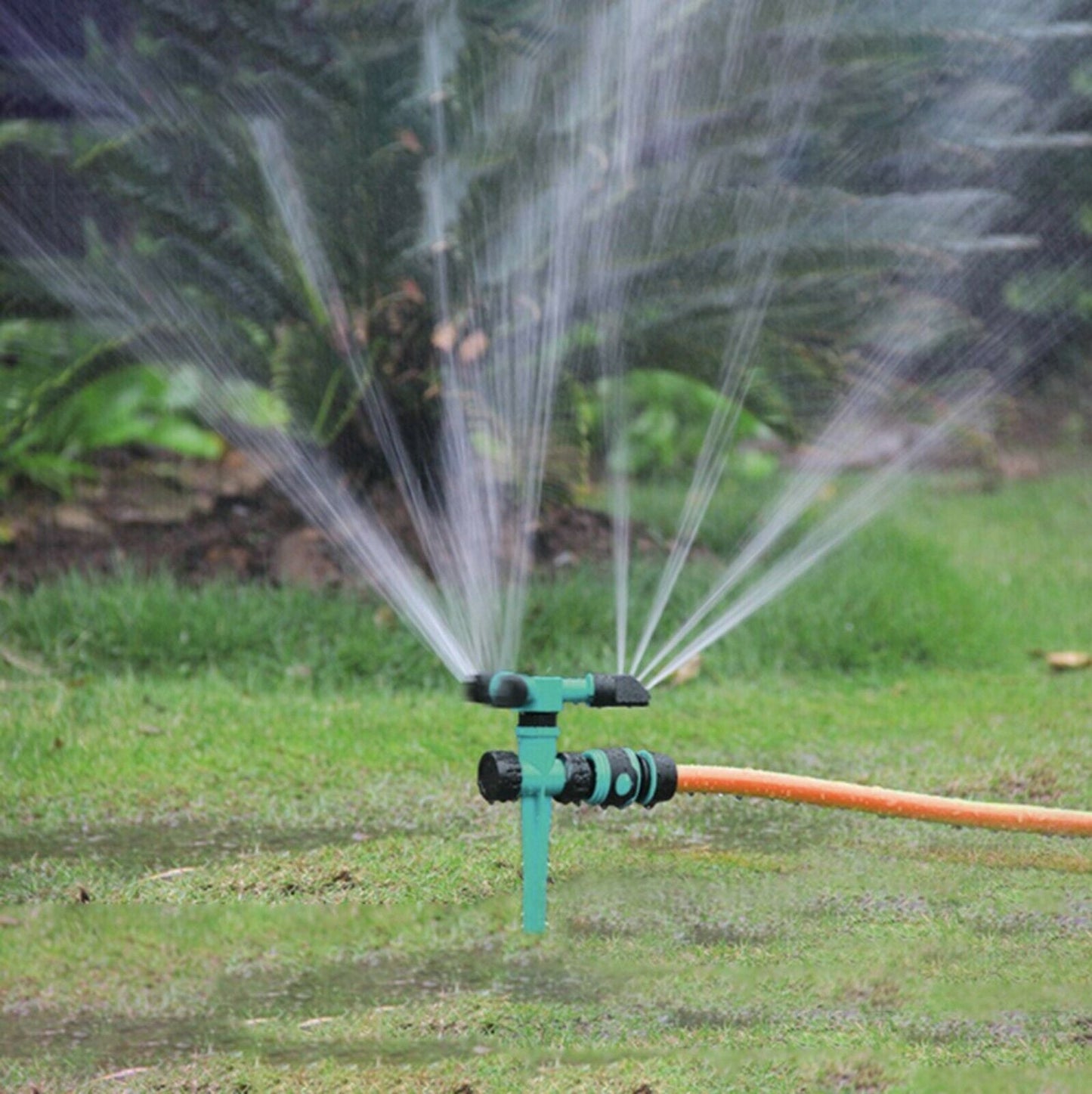 CLEARANCE- 360 Degree Water Sprinkler Nozzle